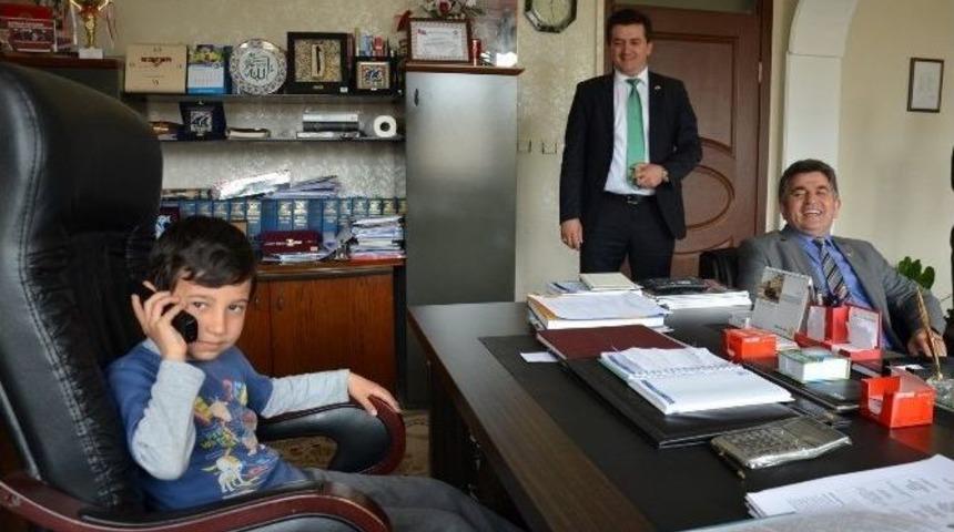 K&uuml;&ccedil;&uuml;k Başkan Altepe&rsquo;den Spor Tesisi İstedi