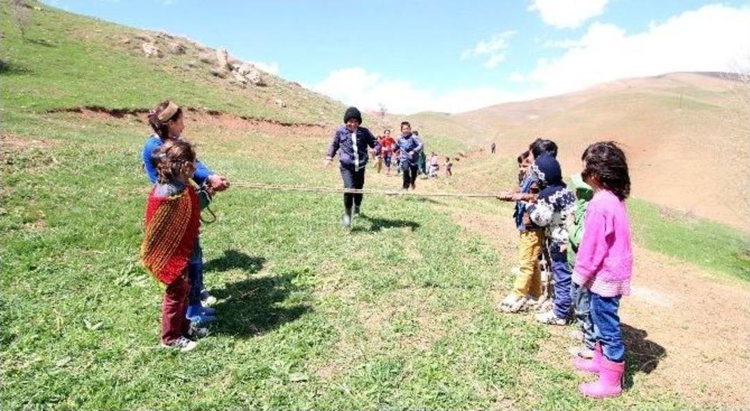 (&ouml;zel Haber) Yasaklı Yaylalar Bayram Yeri Oldu