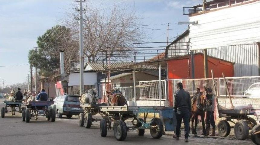 Acarlarlı At&ccedil;ılar Siftahsız G&uuml;nler Ge&ccedil;irmeye Başladıklarını Belirttiler