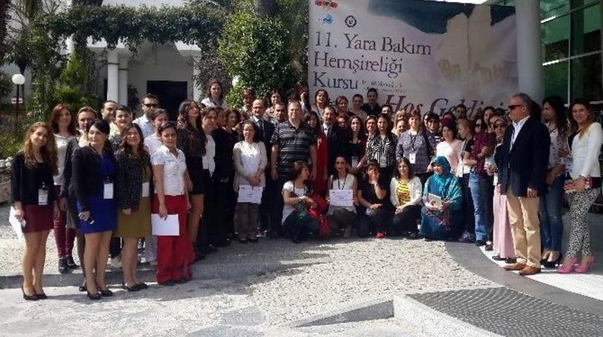 &rlm; 11. Yara Bakım Hemşireliği Kursu Başarıyla Tamamlandı