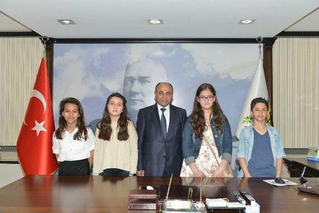 23 Nisan&rsquo;da &Ccedil;iğli&rsquo;de Koltuk Devri 3