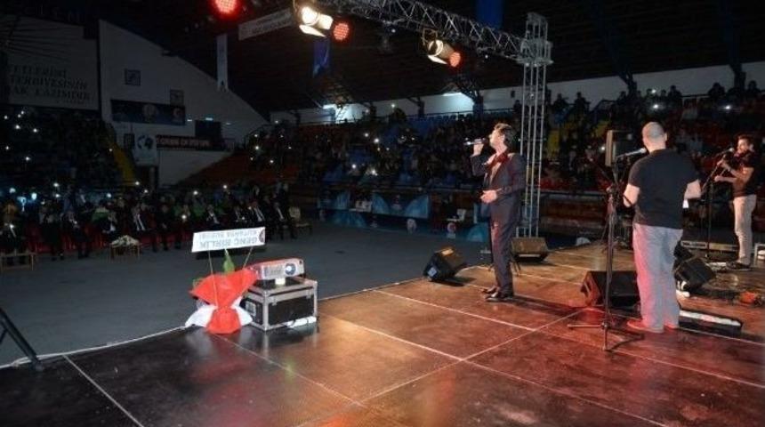 K&uuml;tahya&rsquo;da Gen&ccedil;lik, &rsquo;kutlu Doğumda&rsquo; Buluştu