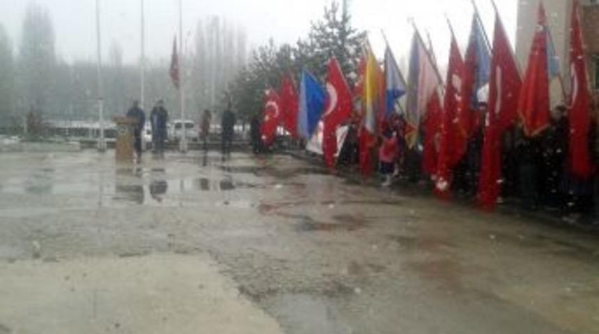 Pasinler&rsquo;de 23 Nisan Coşkuyla Kutlandı