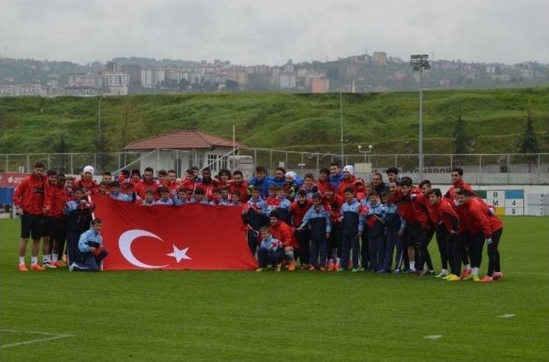 Trabzonspor, Gen&ccedil;lerbirliği Ma&ccedil;ı Hazırlıklarını S&uuml;rd&uuml;rd&uuml;