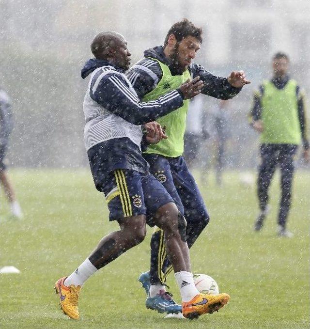 Fenerbahçe, Eskişehirspor Maçı Hazırlıklarını Sürdürdü