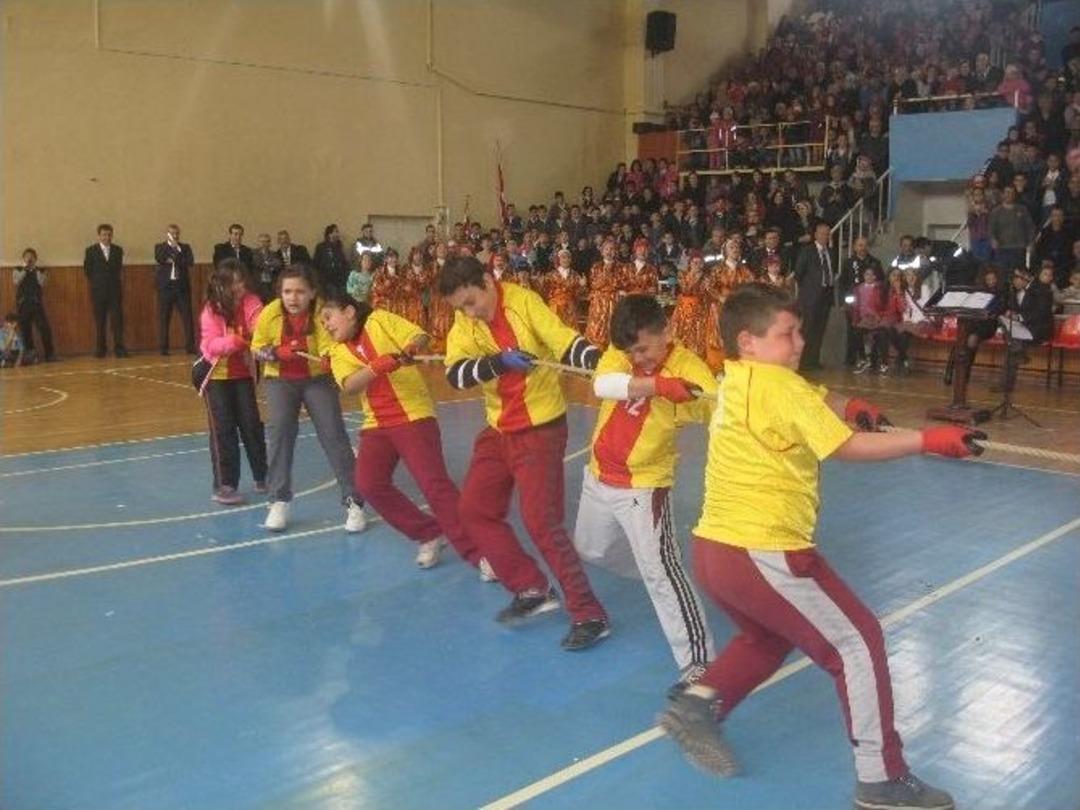 Niksar&rsquo;da 23 Nisan Coşkusu