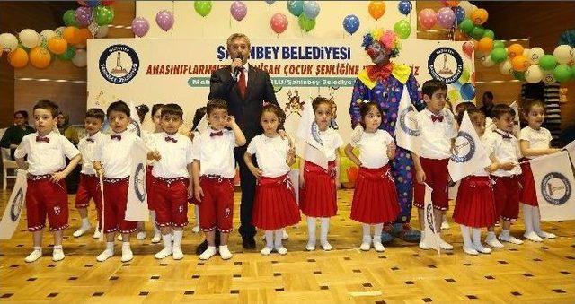 Şahinbeyli Minikler 23 Nisan’ı Kutladı