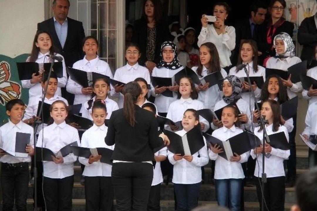 Muradiye 23 Nisan Coşkusu