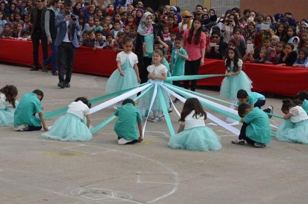 Viranşehir&rsquo;de 23 Nisan Coşkusu