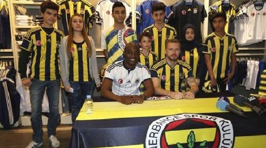 Kadlec Ve Webo 23 Nisan'da &Ccedil;ocuklarla Bir Araya Geldi