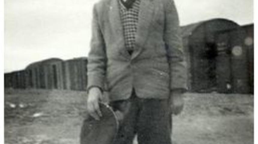 Kılı&ccedil;daroğlu 23 Nisan'ı &Ccedil;ocukluk Fotoğrafını Paylaşarak Kutladı