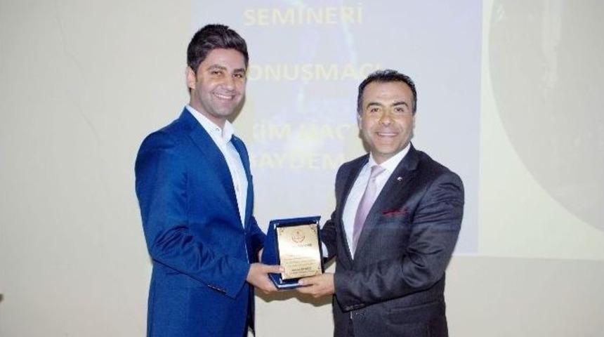 Besni’de Öğrencilere “yardımlaşma” Konulu Konferans Verildi