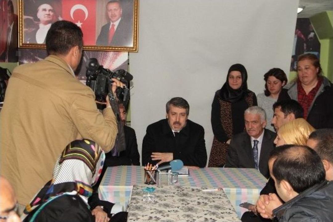 Ak Parti Adayı Pulcu, Se&ccedil;im &Ccedil;alışmalarını Maltepe&rsquo;de S&uuml;rd&uuml;rd&uuml;