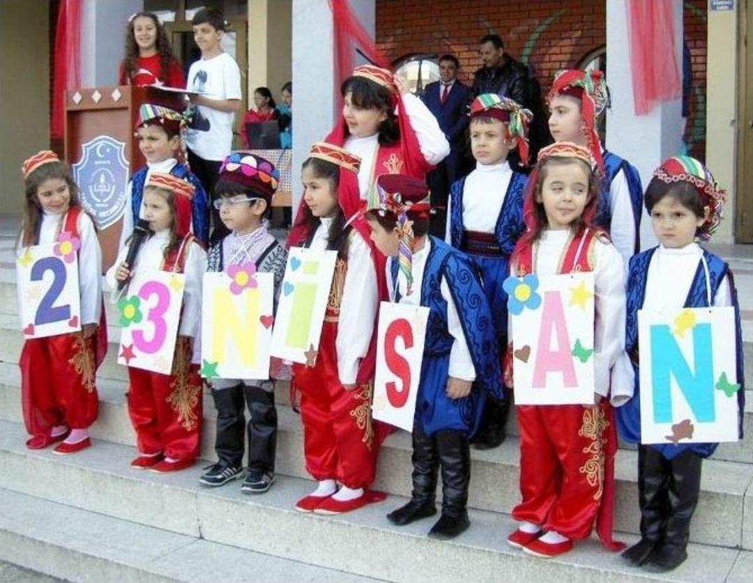 G&ouml;nen&rsquo;de 23 Nisan Kutlamaları