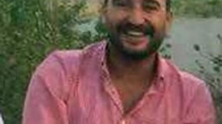 Batman'da Ak Parti Lokalinde Silahlı Kavga; Eski Milletvekilinin Oğlu &Ouml;ld&uuml;/ Ek Fotoğraf