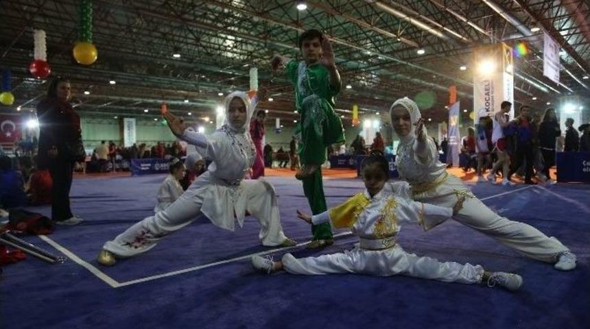 Wushu Şampiyonu Abdullah Yuşa Herkesi B&uuml;y&uuml;ledi