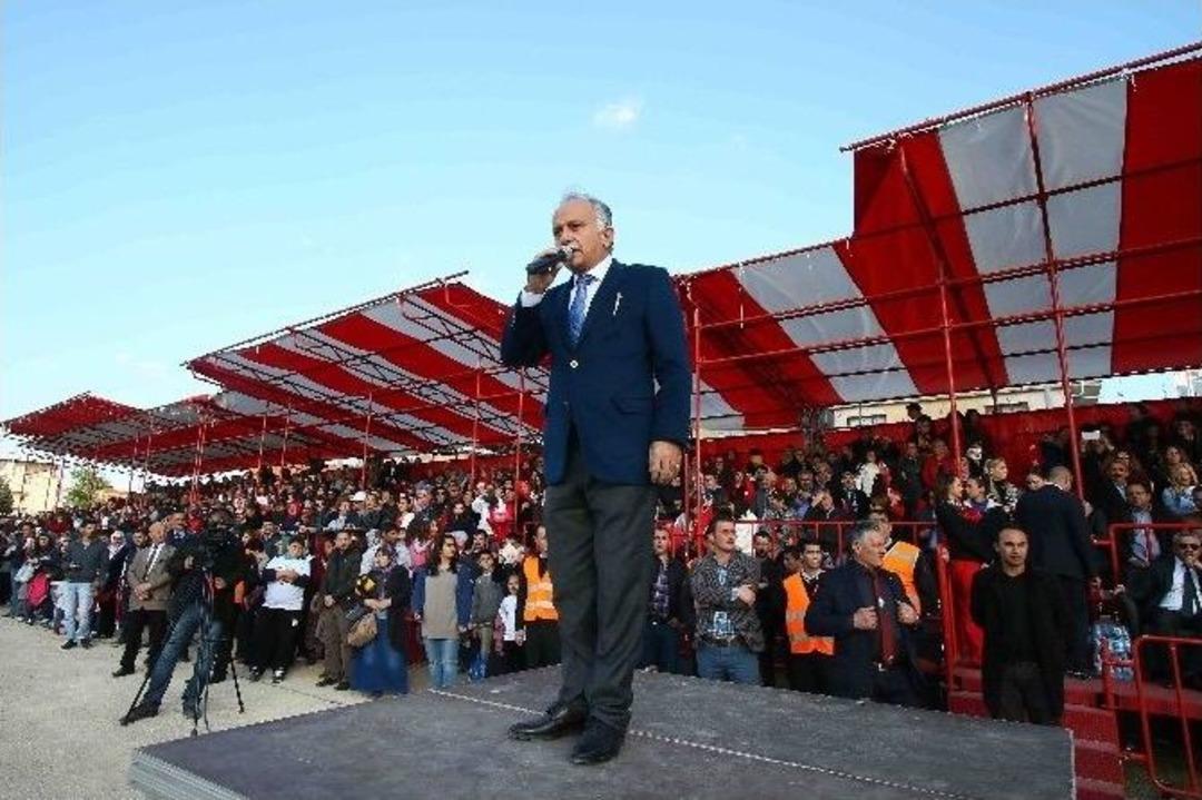 Bin 230 &Ccedil;ocuk &ldquo;atam İzindeyiz&rdquo; Yazdı