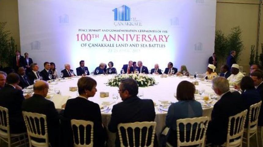 Erdoğan, Barış Zirvesi'ne Katılan Konuklar Onuruna Akşam Yemeği Verdi