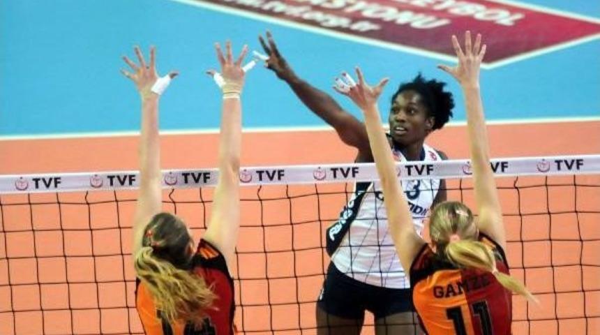 Galatasaray Daikin-Fenerbah&ccedil;e Grundig: 1-3