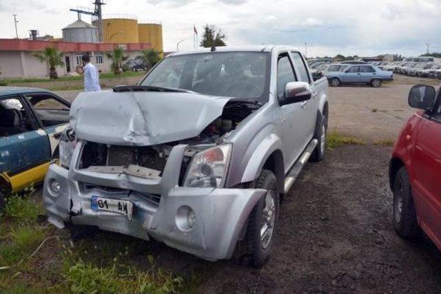 Kalp Krizi Geçiren Sürücü, Ekip Otomobiline Çarpınca Kurtarıldı