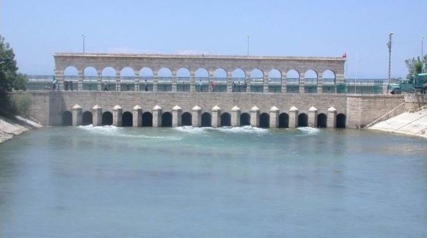 Tarihi Taş K&ouml;pr&uuml; 24 Saat Canlı İzleniyor