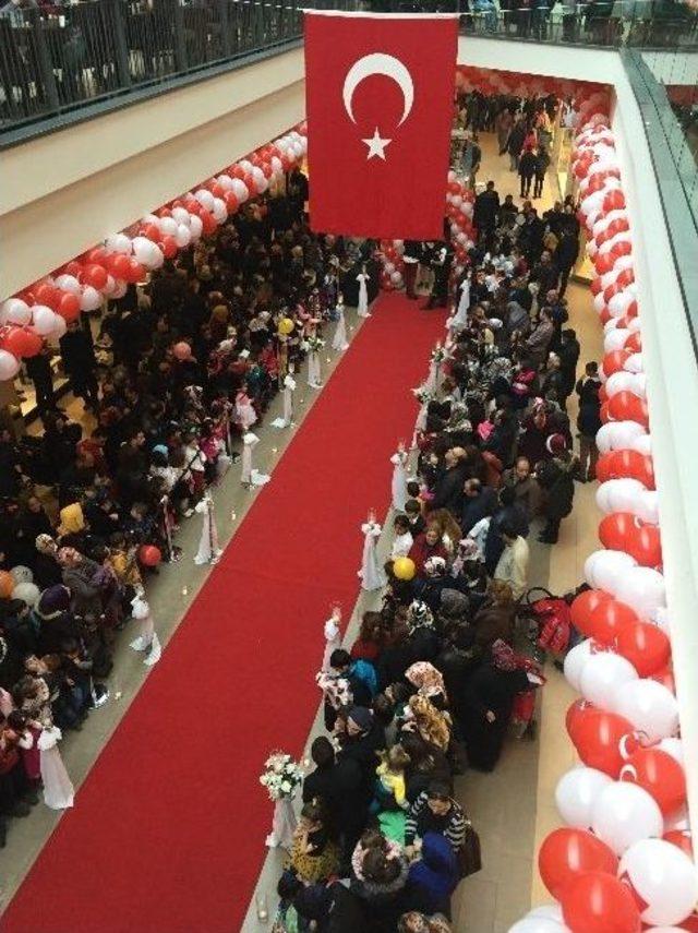 Forum Erzurum’da Muhteşem 23 Nisan