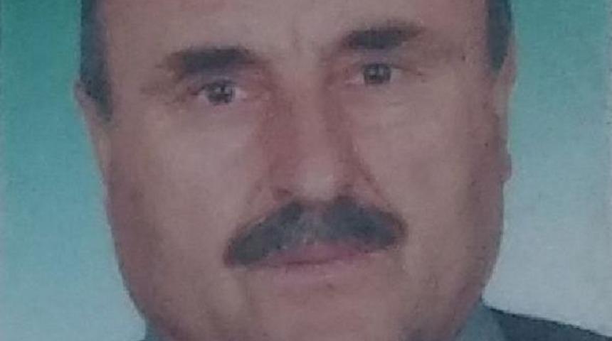 Tarlada Fenalaştı, Kaldırıldığı Hastanede &Ouml;ld&uuml;