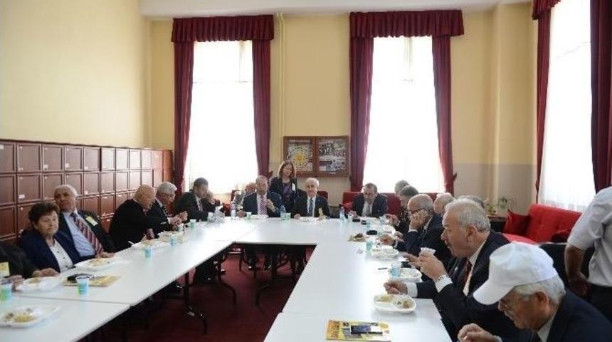 Edirne Lisesi 158&rsquo;inci Kuruluş Yıl D&ouml;n&uuml;m&uuml;n&uuml; Kutladı