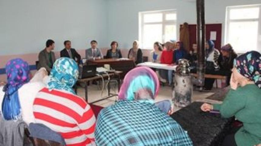 İl Tarım M&uuml;d&uuml;r&uuml; Bayram, Kurs Ziyaretlerin&rsquo;de