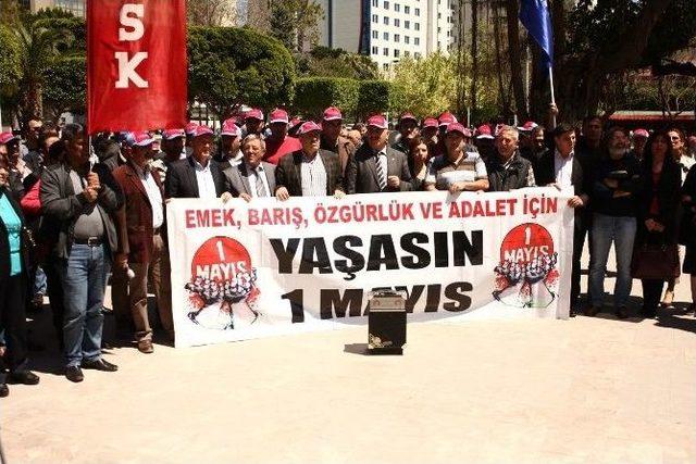 İşçiler 1 Mayıs Mitingi İçin Bildiri Dağıttı