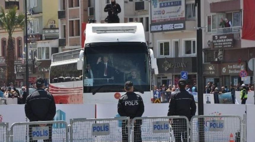 Cumhurbaşkanı Erdoğan Cuma Namazını Kilitbahir&rsquo;de Kıldı