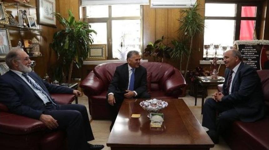 İl M&uuml;ft&uuml;s&uuml; Ali Maraşlıgil Veda İ&ccedil;in Melikgazi&rsquo;de