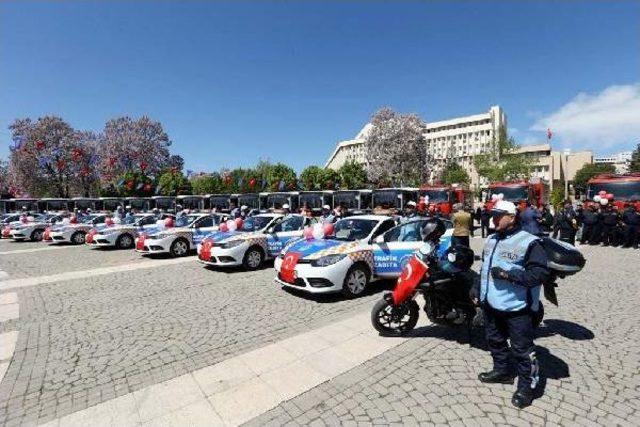 Gaziantep Büyükşehir Belediyesi'ne 65 Yeni Araç