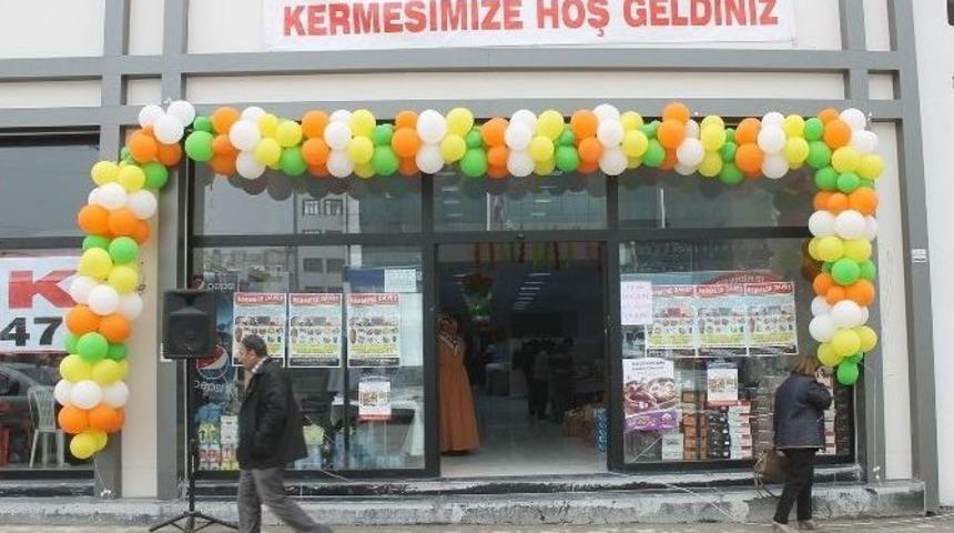Mardin&rsquo;de &Ouml;ğrenciler Yararına Kermes A&ccedil;ıldı
