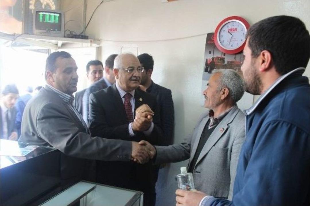 Milletvekili Erdoğan Se&ccedil;im &Ccedil;alışmalarını S&uuml;rd&uuml;r&uuml;yor