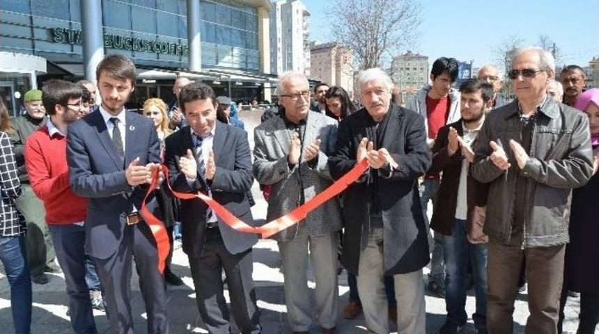 T&uuml;rk Ocağı Gen&ccedil;lik Kollarından "ermeni Ayaklanması Ve Tehcir" Sergisi