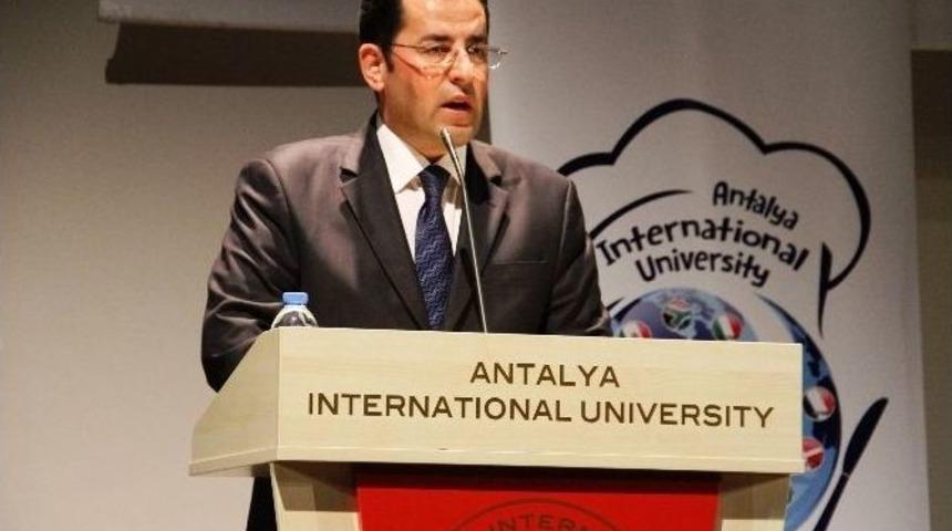 Ua&uuml;&rsquo;de "bir Konu İki Senminer"