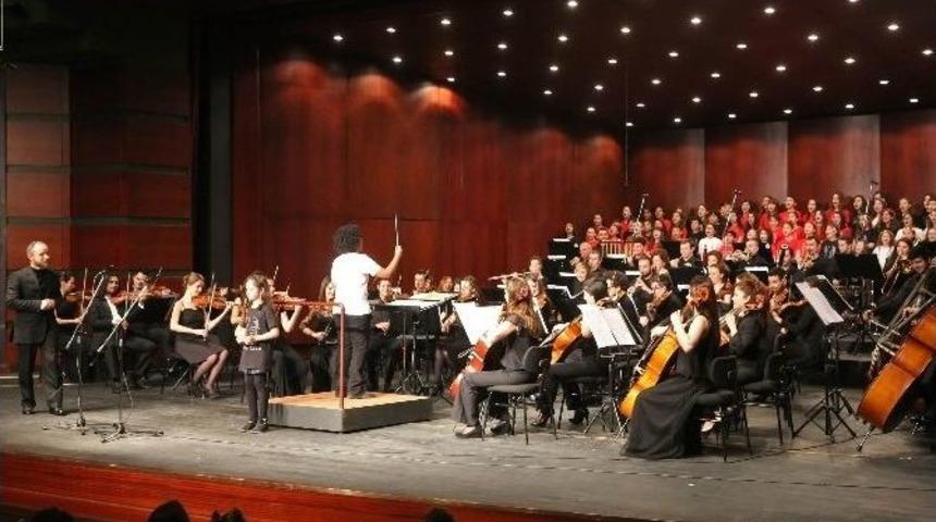 Senfoni&rsquo;den &Ccedil;ocuklara &Ouml;zel Konser