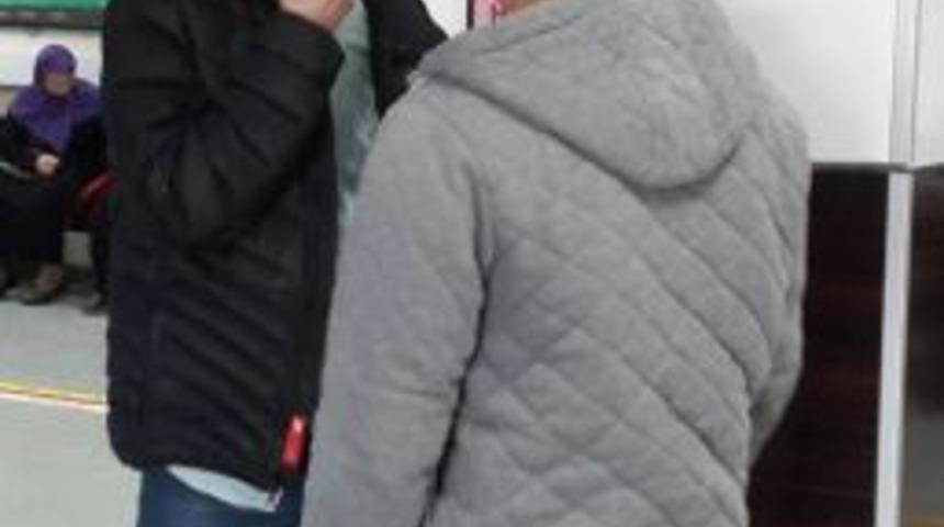 Park Halindeki 5 Araca Zarar Veren 2 Kişi Yakalandı