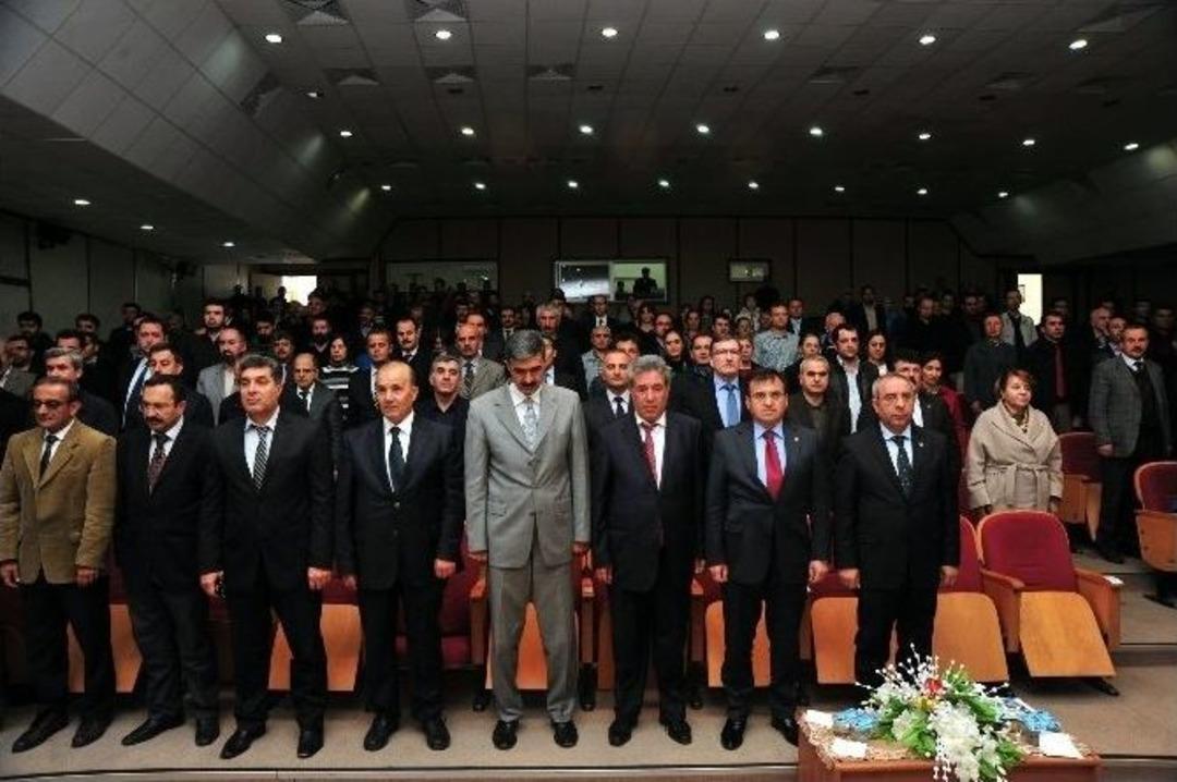 Rekt&ouml;r Prof. Dr. Battal Hedeflerini Anlattı