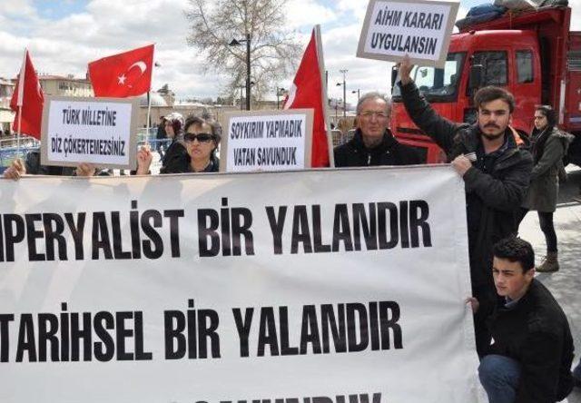 Sivas'ta Vatan Partililerden 'ermeni Soykırımı' Iddialarına Tepki