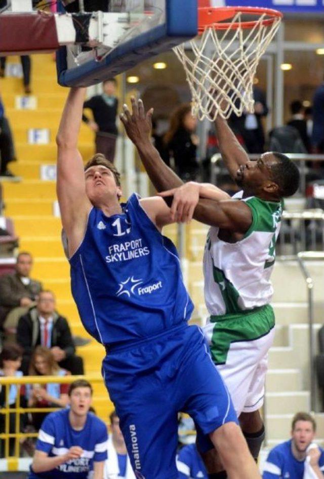 Jsf Nanterre-Fraport Skyliners: 84-79