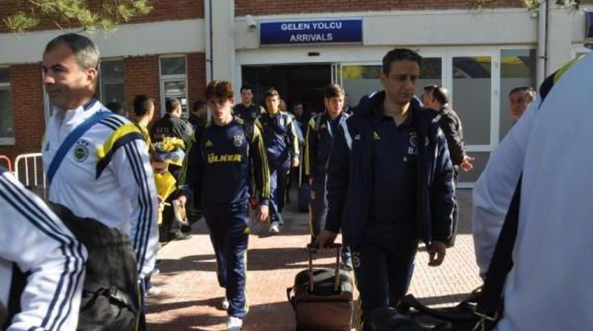 Fenerbah&ccedil;e Kafilesi, Eskişehir'de