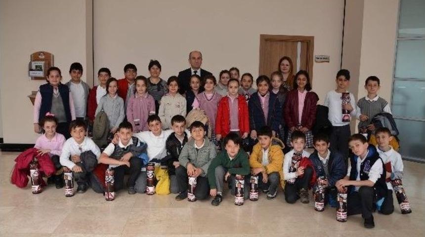 &Ouml;ğrenciler K&ouml;rfez Belediyesini Ziyaret Etti