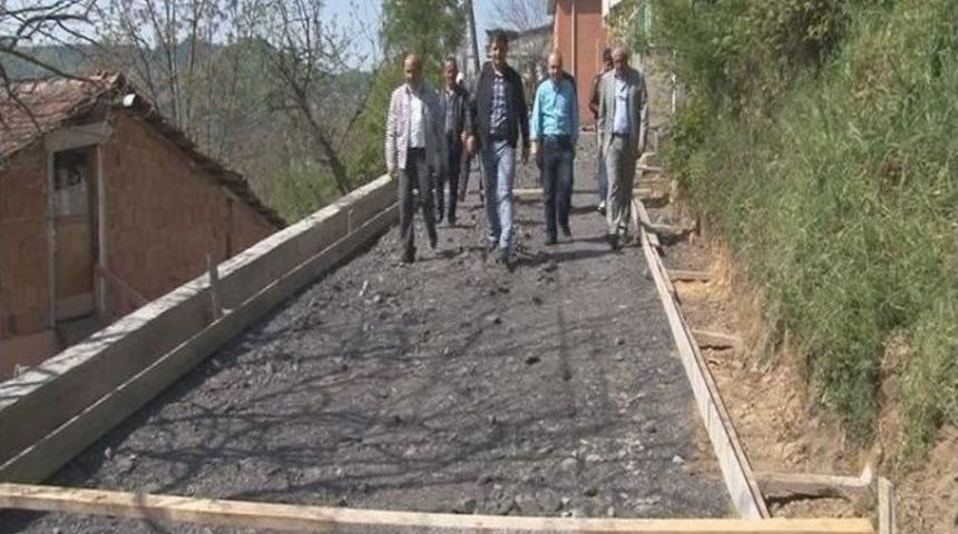 Başkan Şahin Taşbaca Mahallesindeki &Ccedil;alışları Yerinde İnceledi