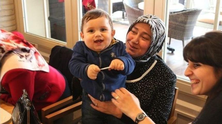 Başarılı Bayan Polisler Ve Polis Eşleri Bir Araya Geldi