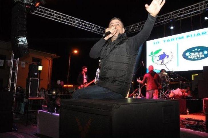 Ünlü Sanatçıdan "ermeni Soykırımı" İddialarına Yanıt G1