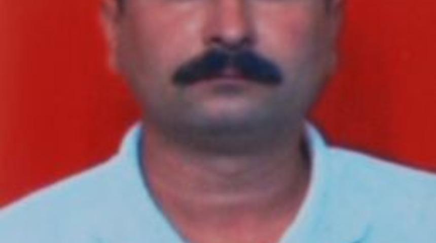 Devrilen Trakt&ouml;r&uuml;n Altında Kalan &Ccedil;ift&ccedil;i Hayatını Kaybetti