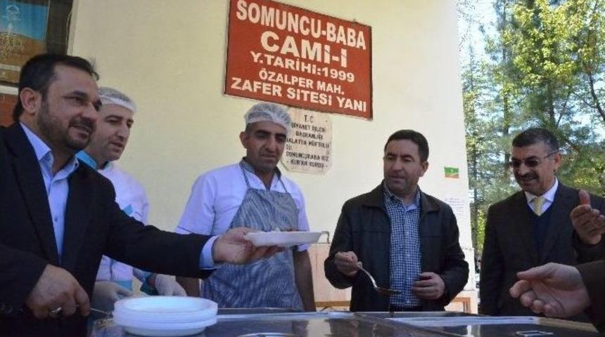 Cami Cemaati Kutlu Doğum Aşında Buluştu
