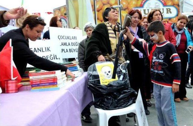 Oyuncak Silahını Bırakan &Ccedil;ocuklara Kitap Hediye 2